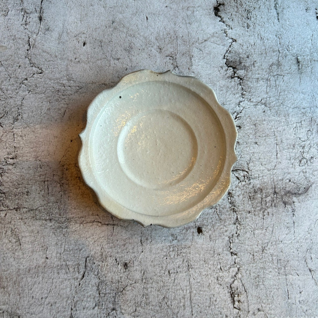 粉引き 5寸皿 B｜作家 古谷浩一（信楽焼 陶器） – nokaze｜陶器