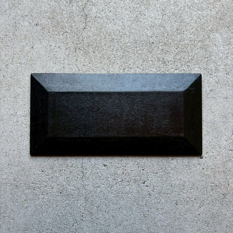 トレー　上絵（カリフラワー）黒　長皿　和紙貼【3】