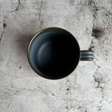 Mug with lapis lazuli glaze｜Artist Daisuke Mino