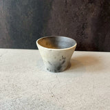 炭化焼き締め　湯呑み【石川3b】