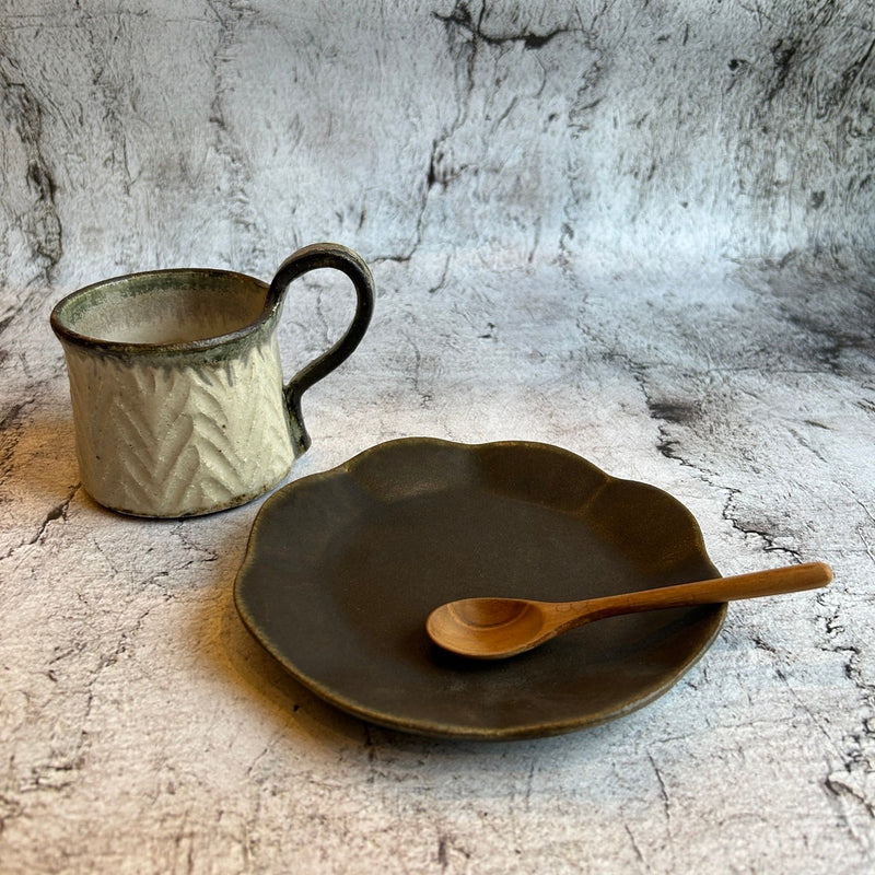 Furuya Pottery, Small Flower Plate, Rust Glaze 