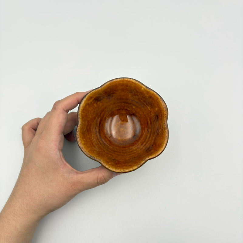 アメ釉 輪花高台鉢｜古谷製陶所（信楽焼 陶器） – nokaze｜陶器、和