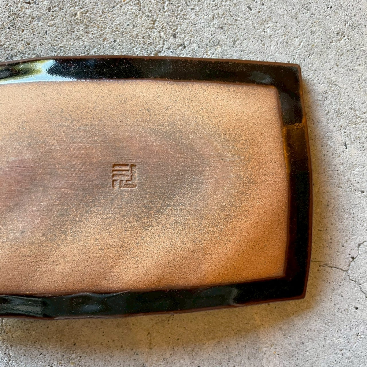 見野大介　角皿　飴　ペア　新品 波紋菓子皿 飴釉｜作家 見野大介 – nokaze｜陶器、和食器、うつわの通販