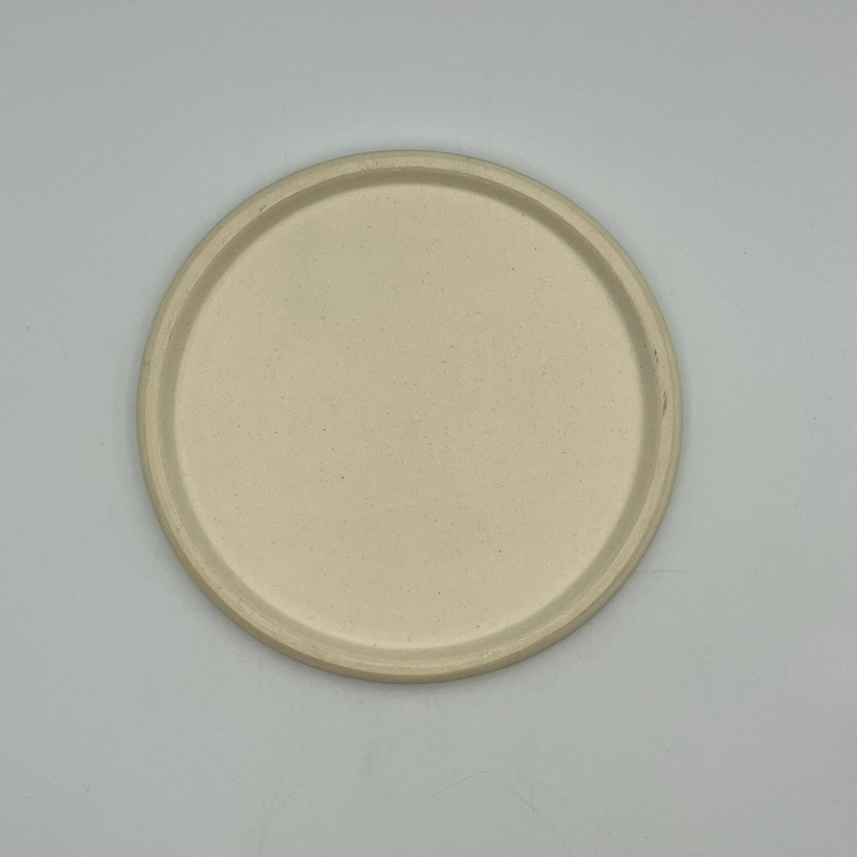 nagi plate マット白｜yoshida pottery – nokaze｜陶器、和食器
