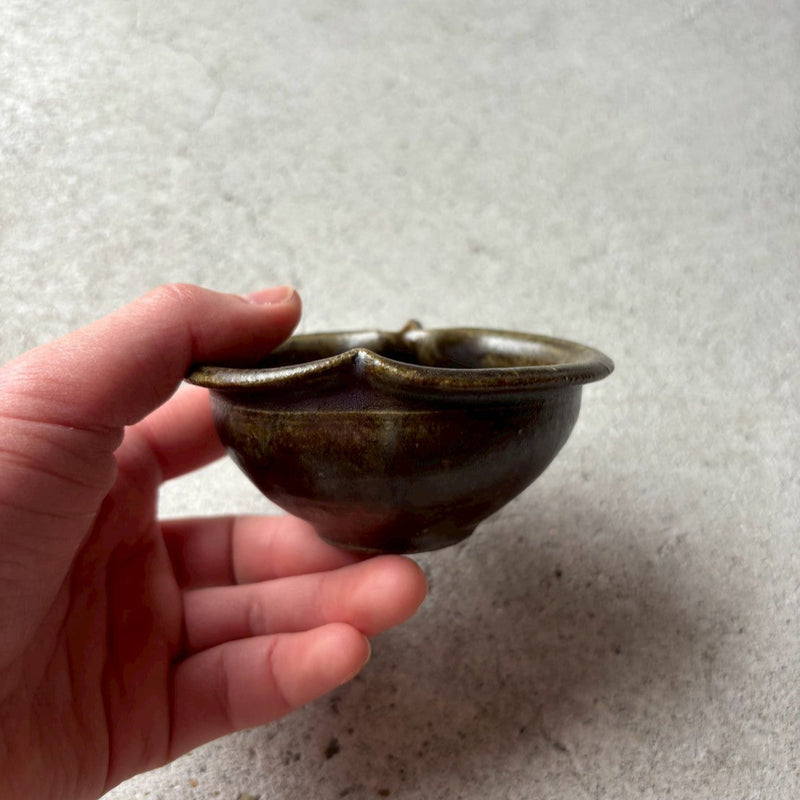 Furuya Pottery Free Cup Small Line Carving Iron Scattering 