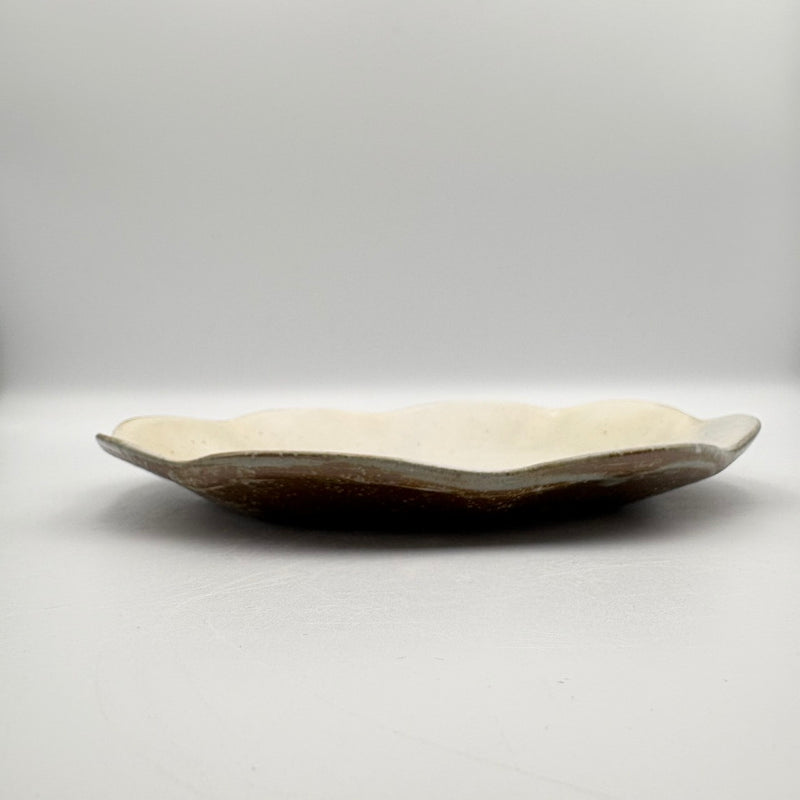 輪花皿 中 鉄散｜古谷製陶所（信楽焼 陶器） – nokaze｜陶器、和食器