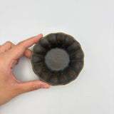 深花碟，小号，锈釉 | 古屋陶器（信乐烧）[Furu54]