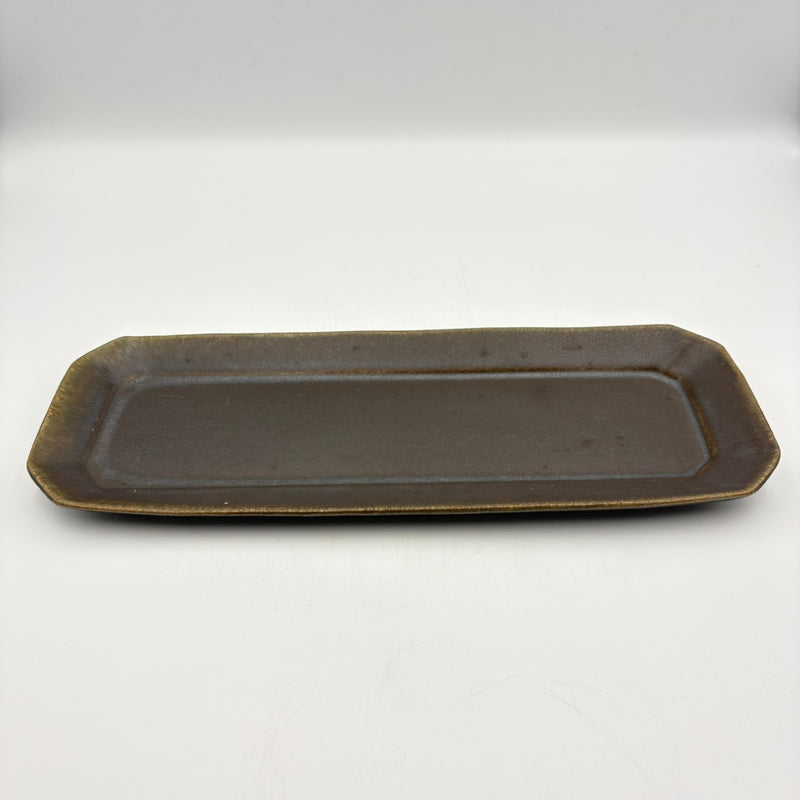 八角長皿 サビ釉｜古谷製陶所（信楽焼 陶器） – nokaze｜陶器、和食器