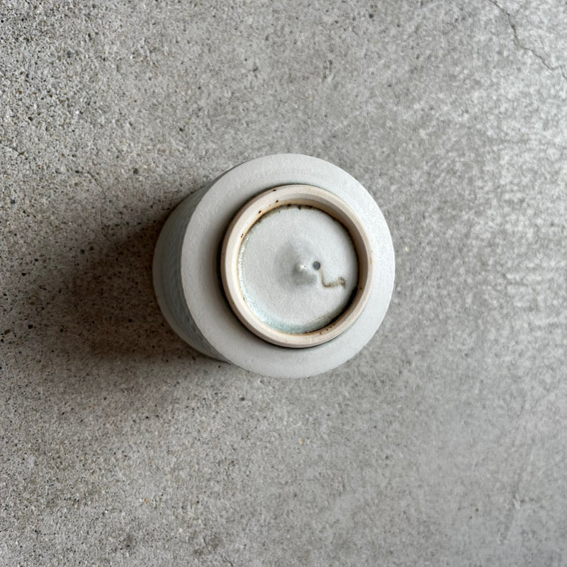 色のうつわ ゆのみ（汲出し）グレー色【TN4e】