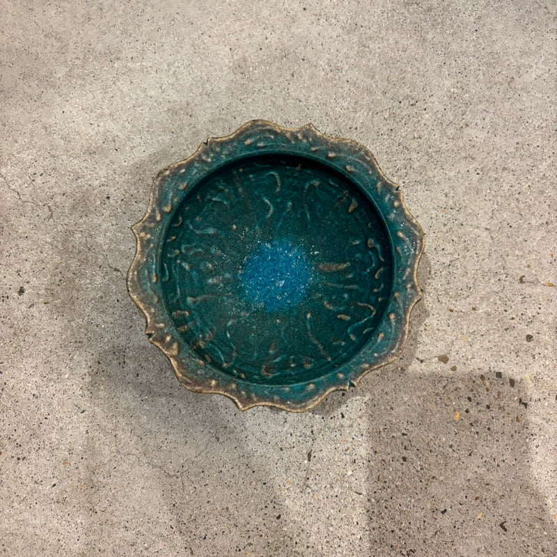 稜花鉢 M（青、青黒、白）【FJ30】