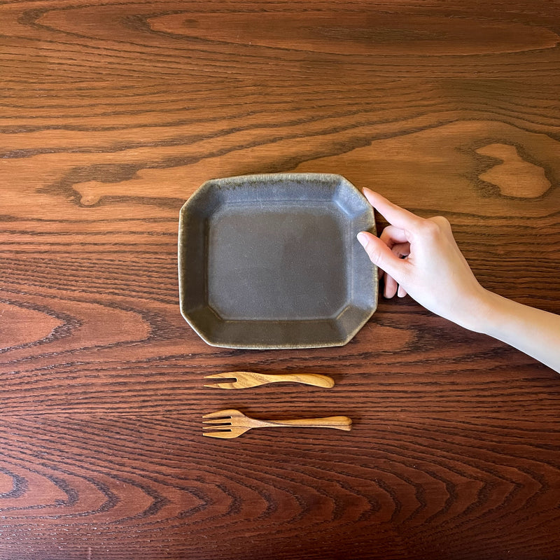 Furuya Pottery Octagonal Cake Plate, Rust Glazed