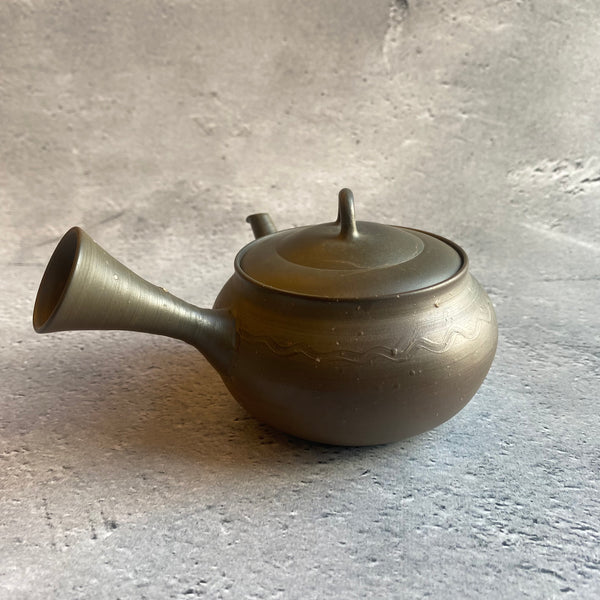 Artist Yutaro Yamada 42 Ripple Pear Skin Kiln Change Teapot