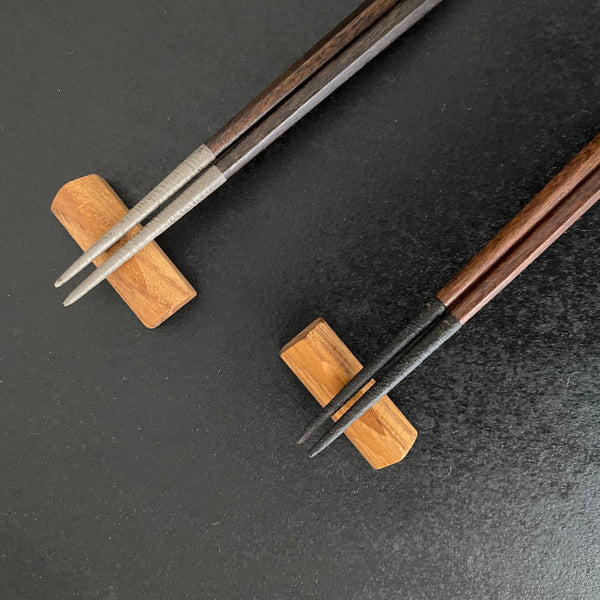 Artist Hidenori Chono, lacquered pentagonal chopsticks, brown, Hiroshima