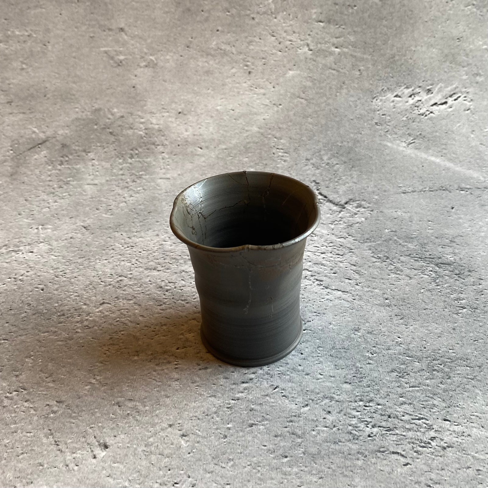 Mokake teacup | Artist: Yutaro Yamada (Tokoname tea utensils