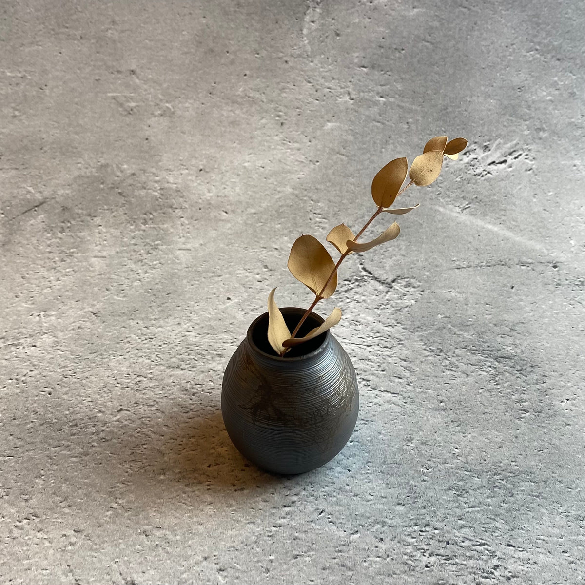 錆陶花器 花器 – nokaze｜陶器、和食器、うつわの通販