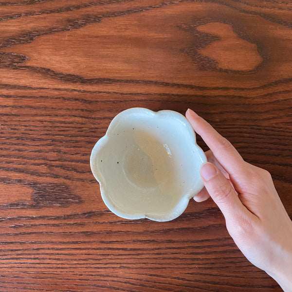 Furuya Pottery, Ring Flower Bean Bowl, Iron Scattering