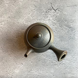 Artist: Yutaro Yamada 43 Hammered Lid Pear Skin Kiln Change Teapot